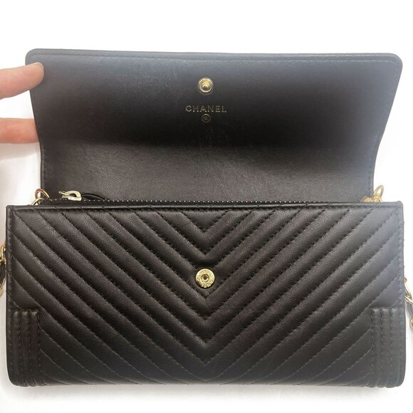Authentic CHANEL Boy CC Chevron Flap Caviar Wallet Chain Shoulder Crossbody - Picture 8 of 12